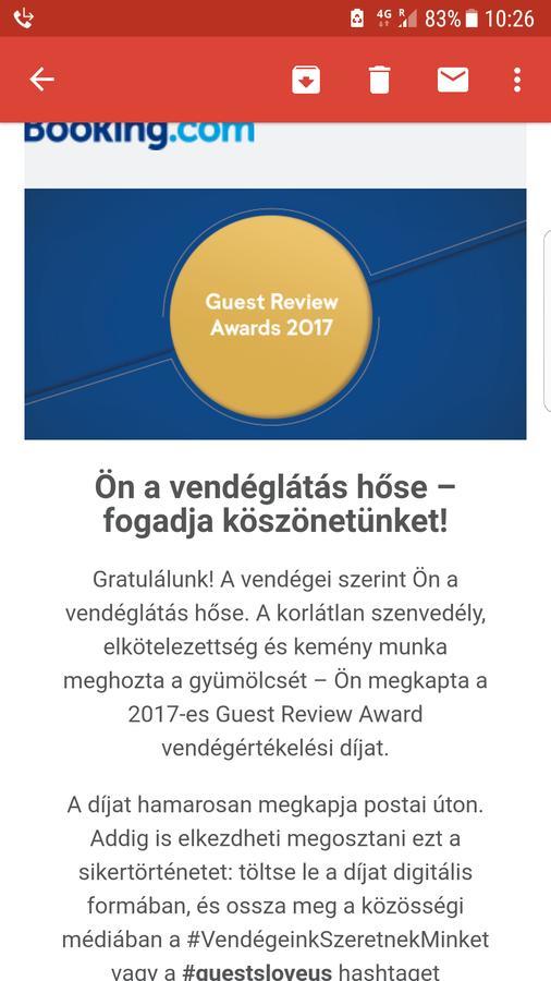 Готель Kincses Vendeghaz Балатондьєрек Екстер'єр фото